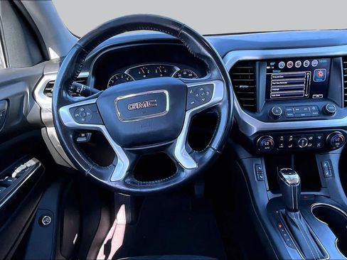 Used 2019 GMC Acadia SLT FWD image 4
