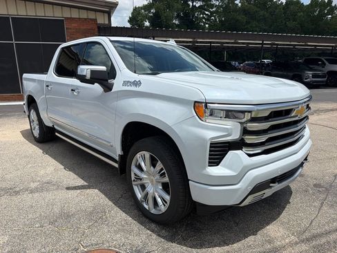 New 2026 Chevrolet Silverado 1500 High Country AWD/4WD image 4