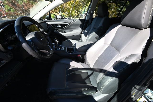 Used 2023 Subaru Outback Onyx Edition XT AWD/4WD image 8
