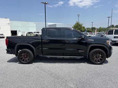 Used 2021 GMC Sierra 1500 AT4 w/ AT4 Value Package AWD/4WD image 5
