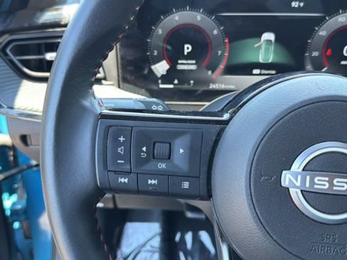 Used 2025 Nissan Kicks SR FWD image 22