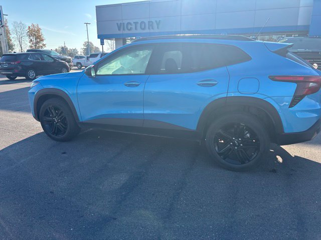 Used 2025 Chevrolet Trax ACTIV w/ Driver Confidence Package FWD image 4