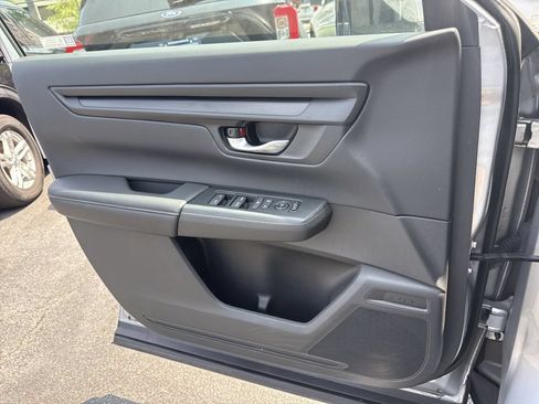 Used 2024 Honda CR-V EX image 25