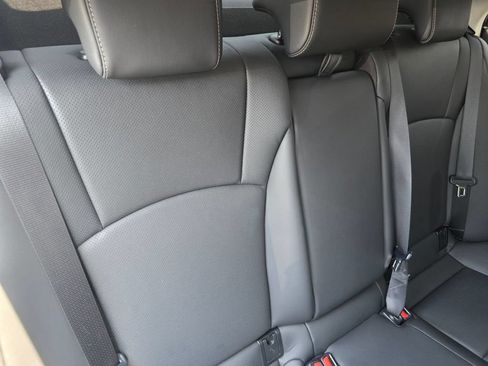 Used 2025 Lexus ES 350 w/ Premium Package FWD image 15