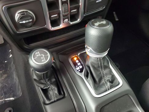 New 2026 Jeep Wrangler Sport S image 19