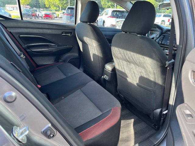 Used 2024 Nissan Versa SR FWD image 17