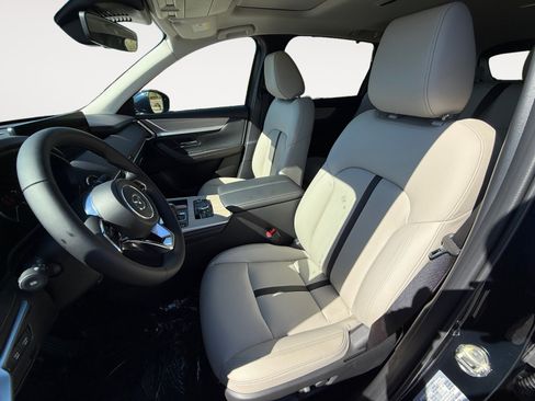 New 2026 MAZDA CX-90 3.3 Turbo w/ Preferred Package AWD/4WD image 10