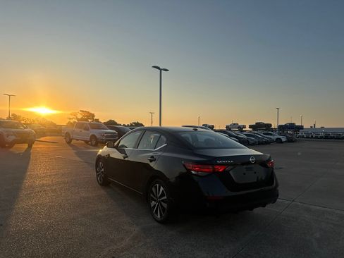 Certified 2023 Nissan Sentra SV w/ SV Premium Package FWD image 15
