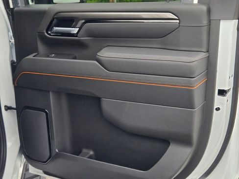 New 2026 GMC Sierra 2500 AT4 w/ AT4 Premium Plus Package AWD/4WD image 23