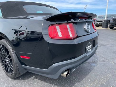 Used 2011 Ford Mustang Shelby GT500 RWD image 29