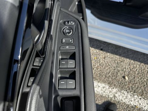 Certified 2026 Honda Odyssey Touring image 9