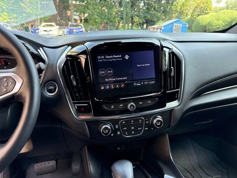 Used 2023 Chevrolet Traverse RS w/ LPO, Floor Liner Package AWD/4WD image 25