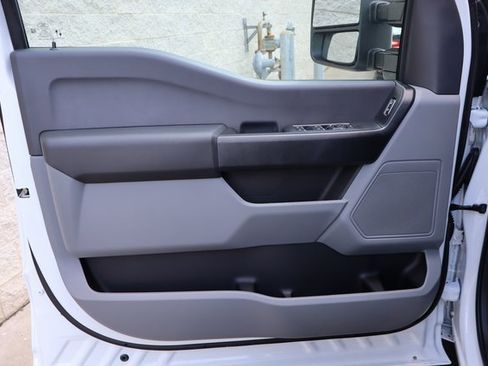 New 2025 Ford F550 4x4 Crew Cab Super Duty w/ XL Chrome Package image 19