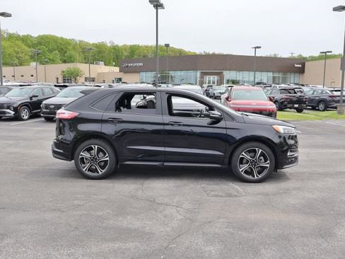 Used 2022 Ford Edge ST w/ Equipment Group 401A AWD/4WD image 8