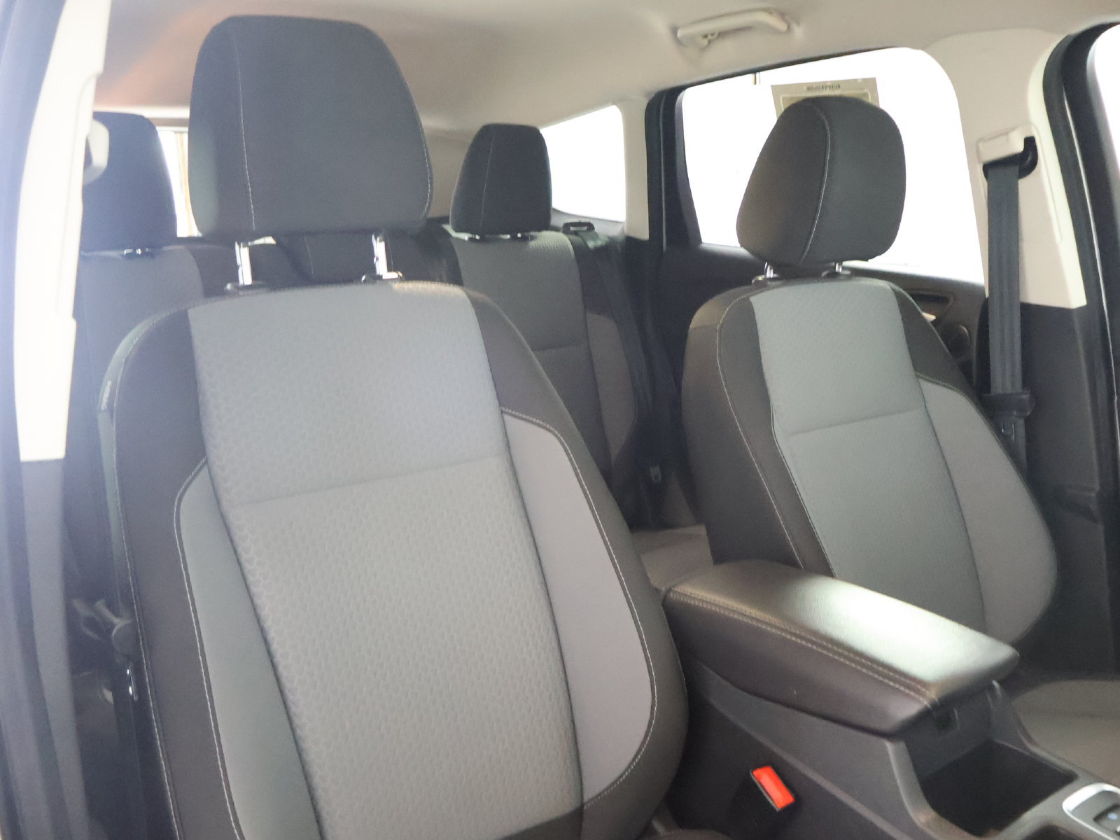 Used 2017 Ford Escape SE w/ Equipment Group 201A AWD/4WD image 51