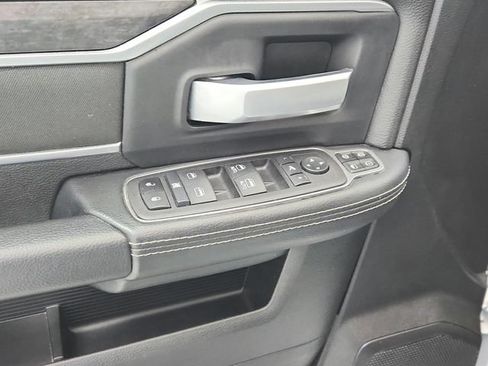 Used 2024 RAM 2500 Big Horn AWD/4WD image 27