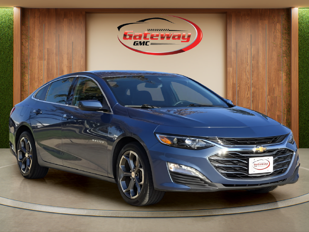 Used 2024 Chevrolet Malibu LT FWD image 3