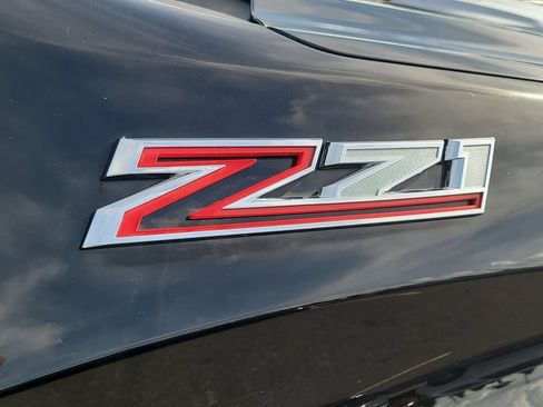 Used 2021 Chevrolet Silverado 1500 RST AWD/4WD image 7