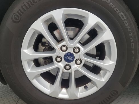 Used 2021 Ford Escape SE w/ Cold Weather Package FWD image 31