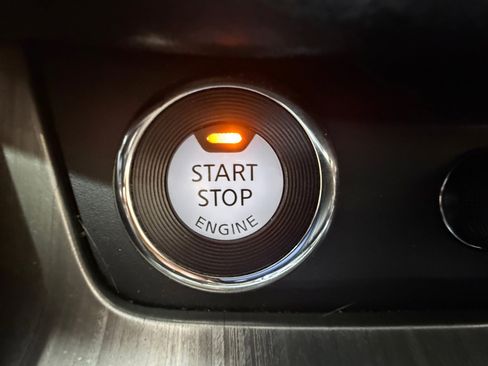 Used 2017 Nissan Murano Platinum w/ Platinum Technology Package image 30