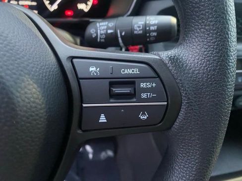 Certified 2025 Honda CR-V EX image 25