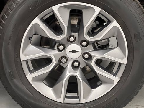 Used 2023 Chevrolet Silverado 1500 LT image 57