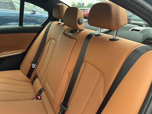 New 2025 BMW 330i Sedan w/ Premium Package image 16