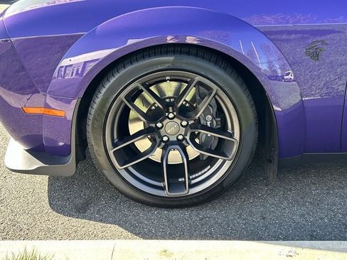 Used 2019 Dodge Challenger SRT Hellcat Redeye RWD image 10