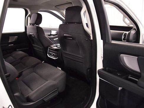 Used 2025 Ford Expedition Max Active image 32