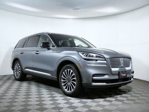 Certified 2024 Lincoln Aviator Reserve w/ Equipment Group 201A AWD/4WD image 1
