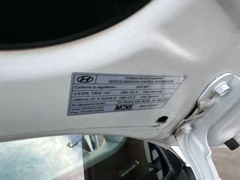 Used 2023 Hyundai Elantra SEL image 31