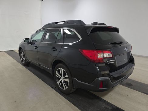 Used 2019 Subaru Outback 2.5i Limited w/ Popular Package #2 AWD/4WD image 2
