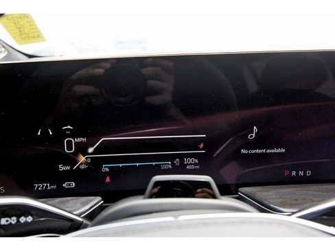 Used 2025 Cadillac Escalade IQ Sport 2 image 14