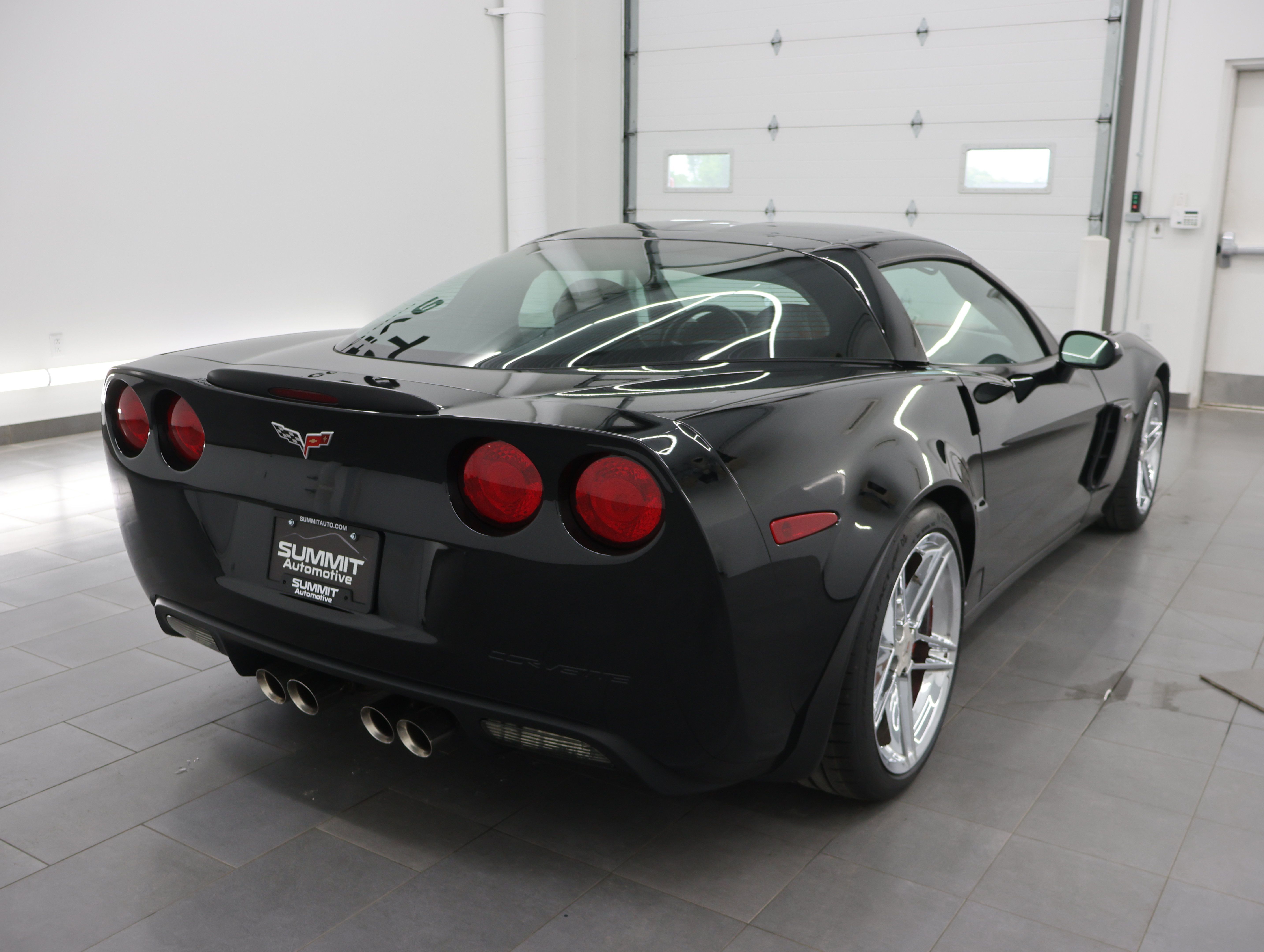 Used 2007 Chevrolet Corvette Z06 w/ Preferred Equipment Group RWD image 5