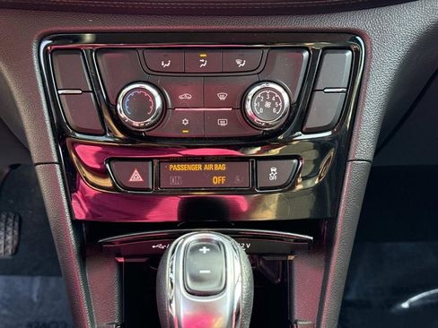 Used 2019 Buick Encore Preferred image 24