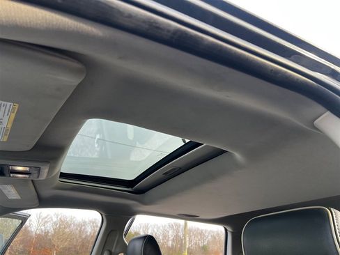 Used 2015 RAM 2500 Limited image 8