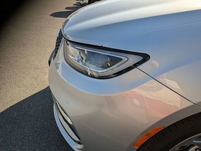 Used 2024 Chrysler Pacifica Limited