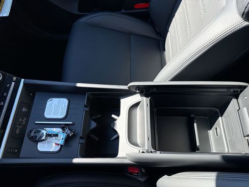 New 2026 Hyundai Santa Fe Limited image 24