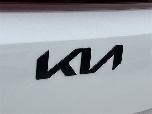 New 2026 Kia Carnival SX image 31