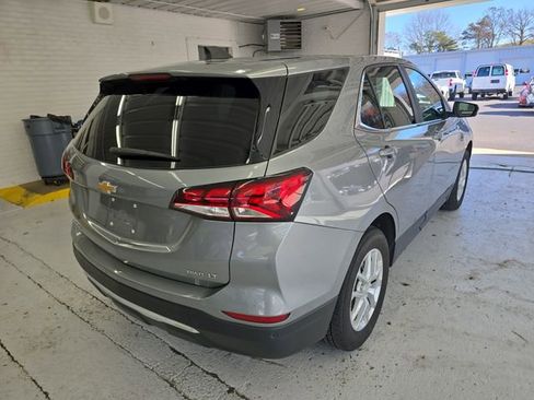 Certified 2024 Chevrolet Equinox LT image 5