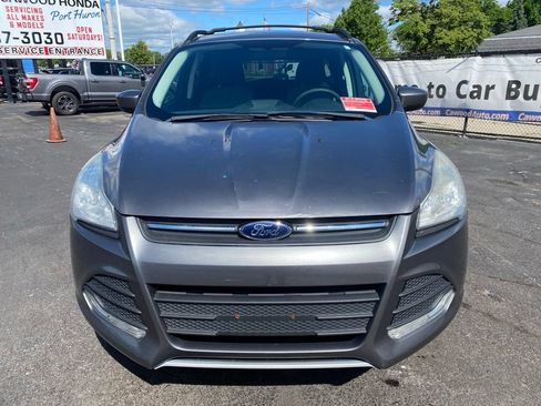 Used 2014 Ford Escape SE w/ Equipment Group 201A AWD/4WD image 8