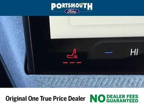 New 2026 Ford Maverick XLT w/ XLT Luxury Package image 12