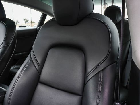 Used 2018 Tesla Model 3 Long Range AWD/4WD image 24