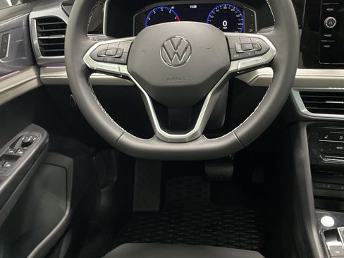 New 2025 Volkswagen Taos SEL image 12