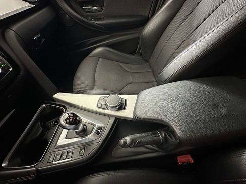 Used 2017 BMW M3 w/ Executive Package image 43