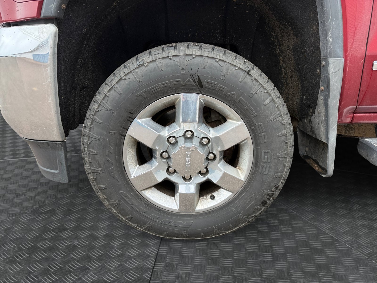 Used 2019 GMC Sierra 2500 SLT w/ Driver Alert Package AWD/4WD image 24