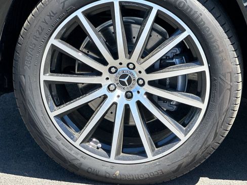 New 2026 Mercedes-Benz GLS 580 4MATIC image 33