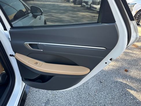 New 2026 Hyundai Sonata Limited image 17