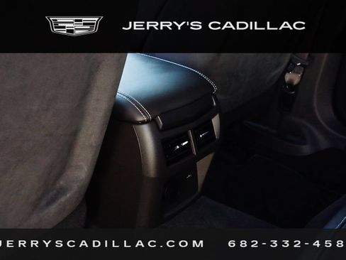 Used 2024 Cadillac CT5 V Blackwing w/ Carbon Fiber Package 2 RWD image 23