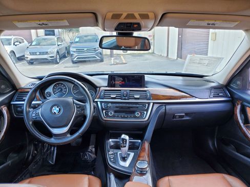 Used 2015 BMW ActiveHybrid 3 w/ Technology Package image 37